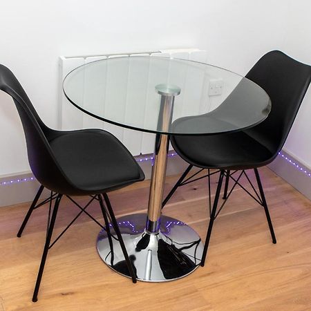 Stunning 1-Bedroom Flat In London! Dış mekan fotoğraf