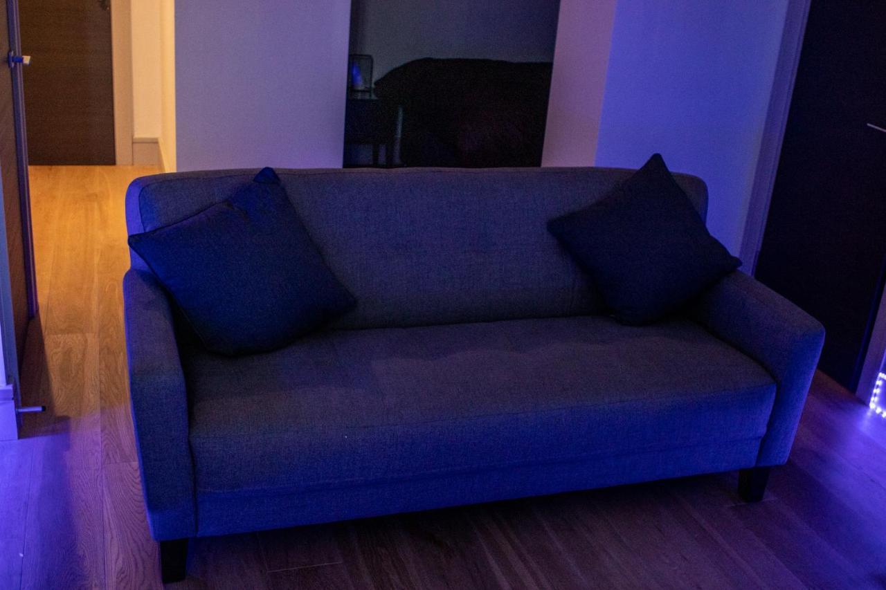 Stunning 1-Bedroom Flat In London! Dış mekan fotoğraf