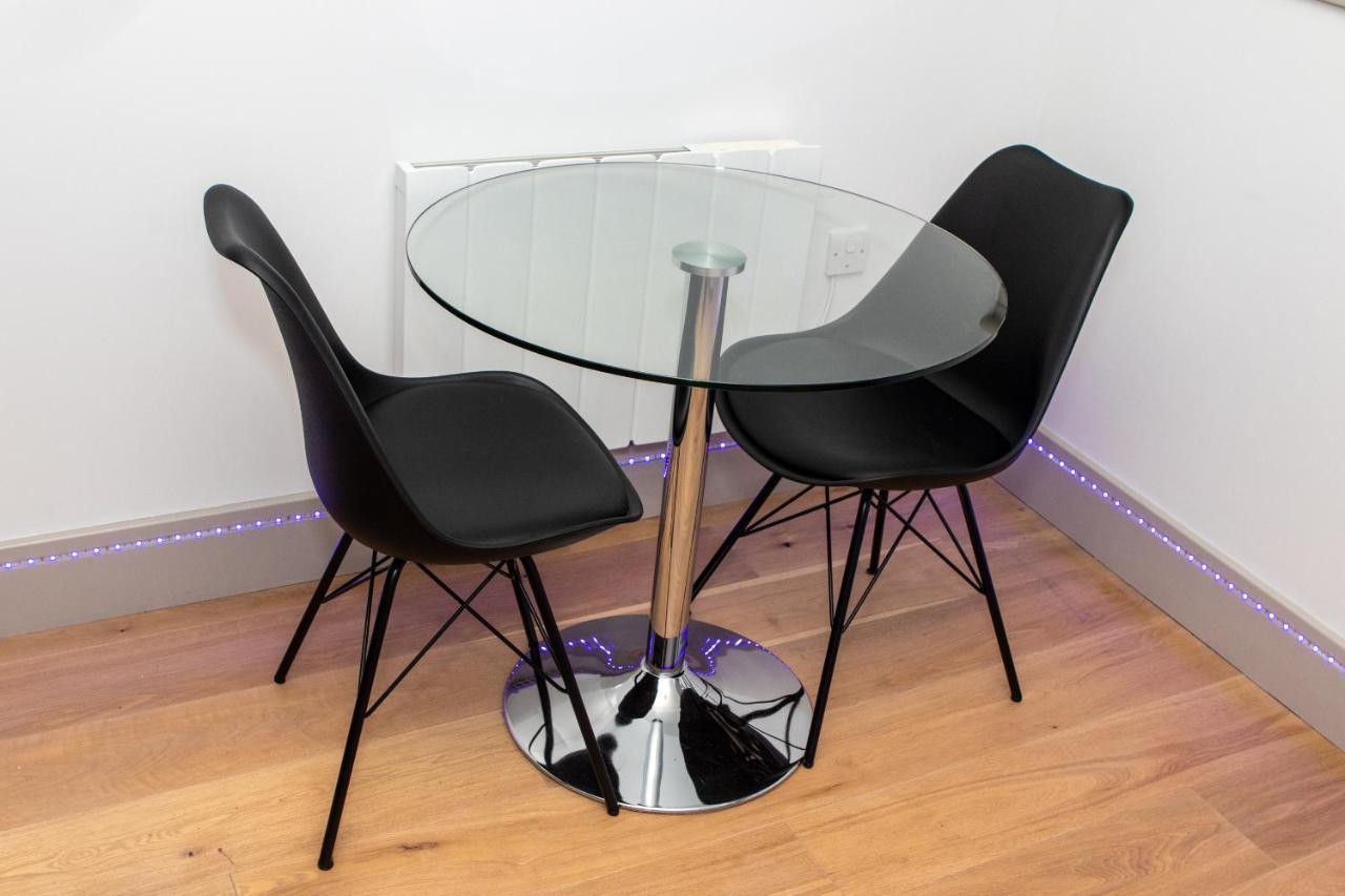 Stunning 1-Bedroom Flat In London! Dış mekan fotoğraf